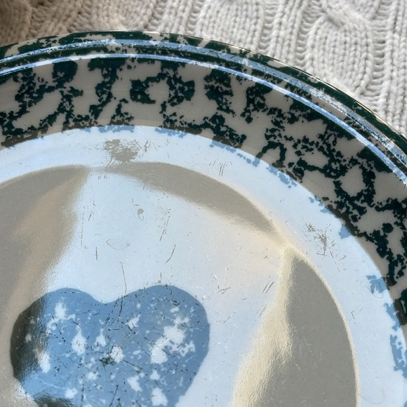 Folk Craft Hearts Dessert plates. Lot of 4 Hunter green and cream 7.5” Primitive - Picture 6 of 7